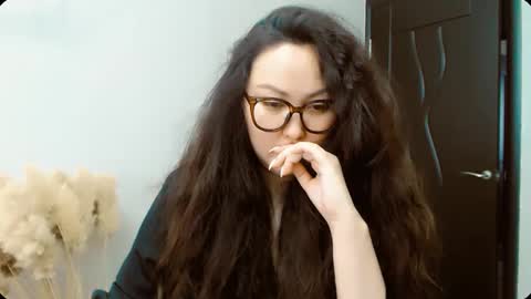 Dali online show from November 30, 7:45 am