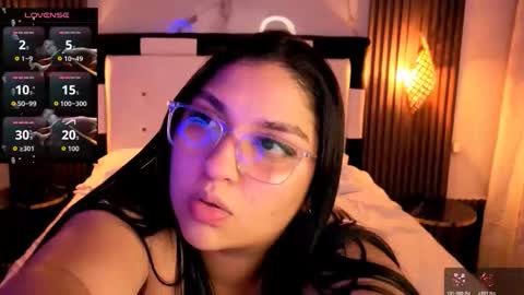 dalila online show from March 28, 5:51 am