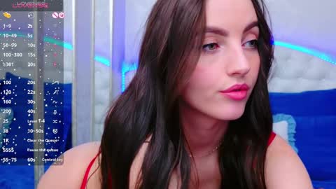 Julia online show from December 21, 1:36 am