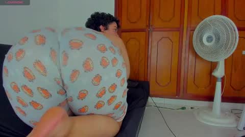 Kary-- independent model Schedule 0530am-1000am colombian time online show from September 26, 11:23 pm