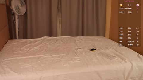 Ashley online show from October 16, 8:33 pm