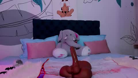 Snapshot of dana_paula chatting on October 31, 12:31 pm dana_paula online show from October 31, 12:31 pm