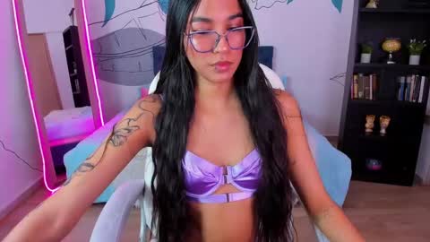 Snapshot of dana_paula chatting on September 19, 12:04 pm dana_paula online show from September 19, 12:04 pm