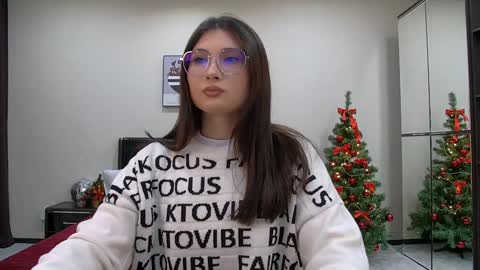 danabatler online show from December 12, 5:31 am