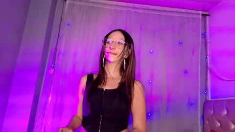 dana  online show from July 21, 12:06 pm