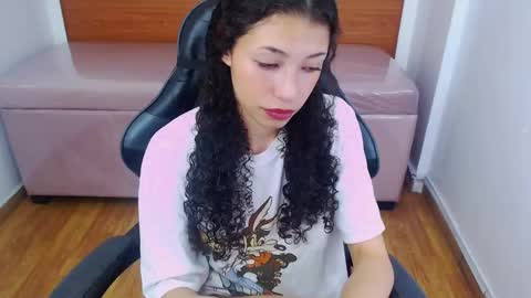 Danatella  online show from January 8, 1:04 pm