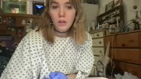 Your submissive patient online show from May 15, 11:51 pm