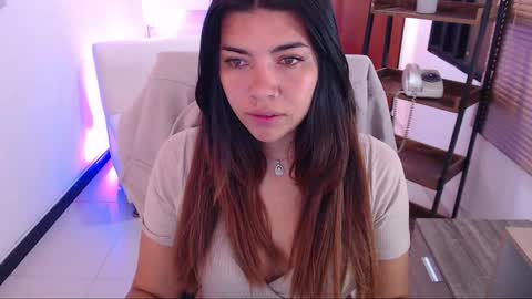 Snapshot of dangel_noir6 chatting on September 20, 12:58 pm Veronica online show from September 20, 12:58 pm