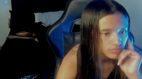 Snapshot of dangerus_brunette chatting on September 17, 1:58 am lorena online show from September 17, 1:58 am