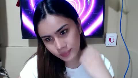 Danica online show from May 18, 4:07 am