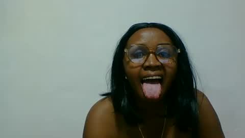Snapshot of danie80704 chatting on September 12, 9:22 pm danie80704 online show from September 12, 9:22 pm