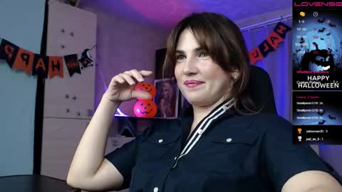 Daniela Cooper online show from November 2, 7:06 pm