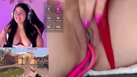 Snapshot of danielamendez__ chatting on November 1, 3:16 pm Dani online show from November 1, 3:16 pm