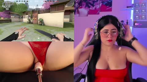 Snapshot of danielamendez__ chatting on December 21, 1:10 pm Dani online show from December 21, 1:10 pm