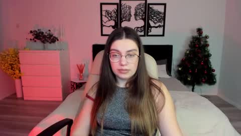 Daniella online show from December 20, 11:54 am