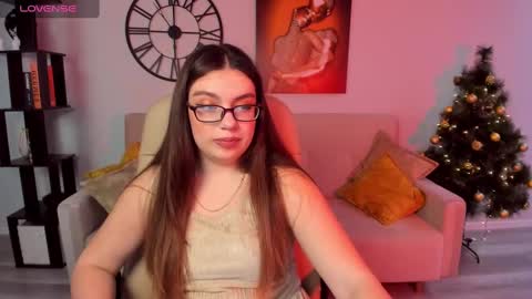 Daniella online show from December 13, 10:41 am