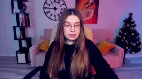 Daniella online show from January 4, 11:43 am