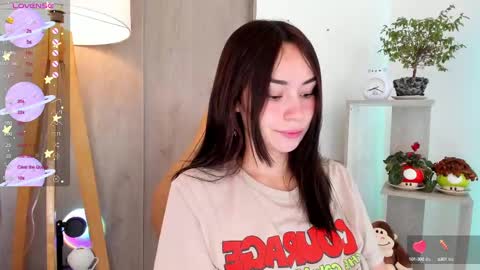 Snapshot of daniellerose_ chatting on February 10, 8:42 pm Danielle Rose online show from February 10, 8:42 pm