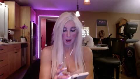 DanikaWhite69 online show from February 8, 7:37 am