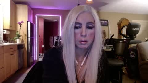 DanikaWhite69 online show from January 16, 1:29 pm