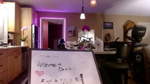 Snapshot of danikawhite69 chatting on October 31, 7:56 am DanikaWhite69 online show from October 31, 7:56 am
