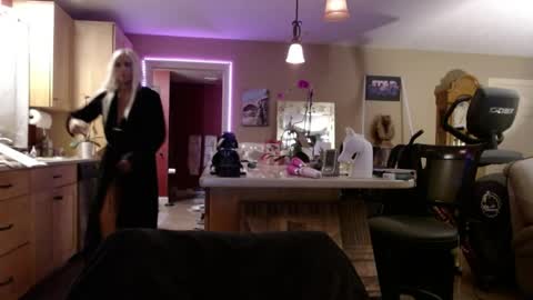 DanikaWhite69 online show from April 5, 1:10 pm