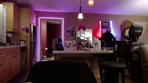 Snapshot of danikawhite69 chatting on October 12, 9:33 am DanikaWhite69 online show from October 12, 9:33 am