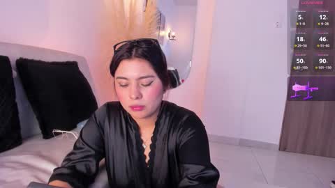 danna_adams1 online show from October 23, 6:47 pm