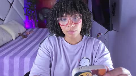 Snapshot of danna_berry chatting on September 17, 5:11 pm DannaBerry online show from September 17, 5:11 pm