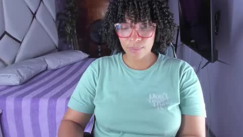 Snapshot of danna_berry chatting on October 10, 6:13 pm DannaBerry online show from October 10, 6:13 pm