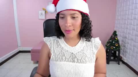 DannaBerry online show from December 24, 3:05 pm