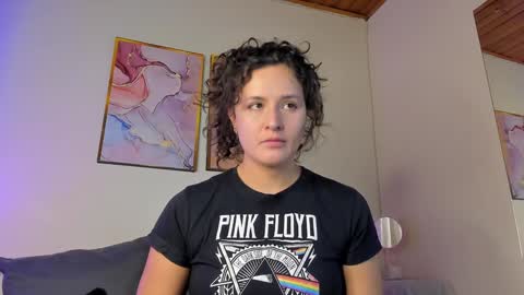 Snapshot of danna_lovs chatting on January 20, 1:11 pm Danna Lovs online show from January 20, 1:11 pm