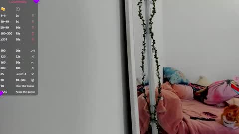 Danna Rhodes online show from November 24, 5:09 am