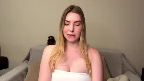 Snapshot of dannamissss chatting on February 28, 5:26 pm dannamissss online show from February 28, 5:26 pm