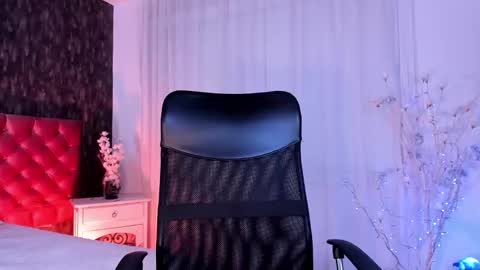 Danna online show from January 10, 3:16 pm