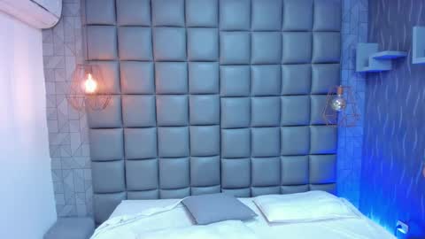 Snapshot of dannavelvet chatting on October 2, 11:59 am Danna online show from October 2, 11:59 am