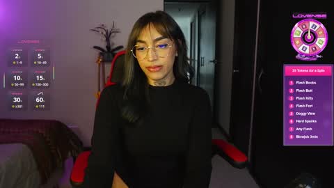 Snapshot of dannielle_ chatting on September 10, 8:42 pm online show from September 10, 8:42 pm