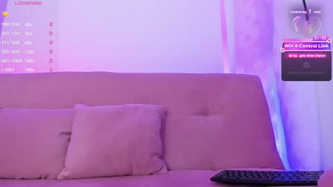 DANNY online show from December 3, 10:15 am