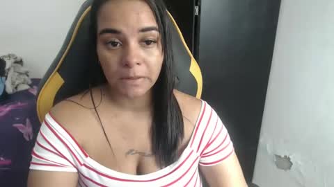 Snapshot of danny_sweettt chatting on October 8, 1:43 am danny.......... guys I have onlyfans follow me I am new I want to share with you many things I love you online show from October 8, 1:43 am