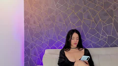 Snapshot of danysweet_ chatting on January 11, 6:56 am Daniela online show from January 11, 6:56 am