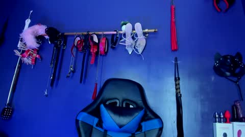 daphneandrade online show from September 20, 11:14 pm