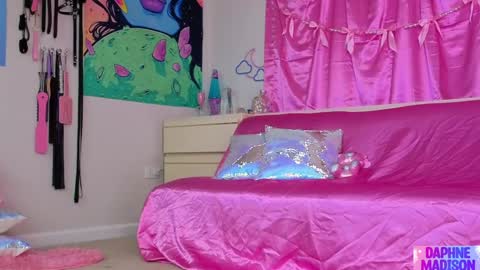 Daphne Madison online show from March 3, 8:48 pm