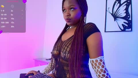 Snapshot of darelyn_reed chatting on October 27, 7:41 pm Darelyn online show from October 27, 7:41 pm