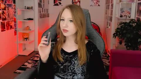 Daria Tate online show from February 14, 12:40 pm