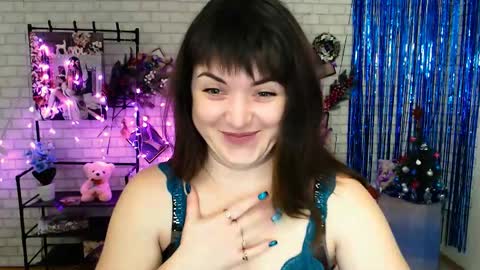 Snapshot of darina_m_ chatting on January 14, 5:40 am Darina online show from January 14, 5:40 am