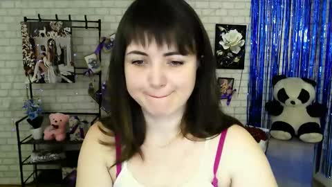 Snapshot of darina_m_ chatting on January 26, 5:56 am Darina online show from January 26, 5:56 am