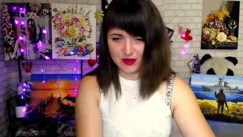 Snapshot of darina_m_ chatting on September 28, 5:14 am Darina online show from September 28, 5:14 am