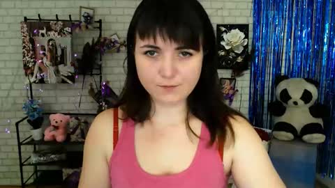 Snapshot of darina_m_ chatting on January 22, 6:10 am Darina online show from January 22, 6:10 am