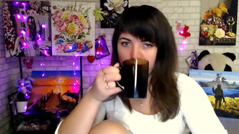 Snapshot of darina_m_ chatting on October 16, 4:59 am Darina online show from October 16, 4:59 am