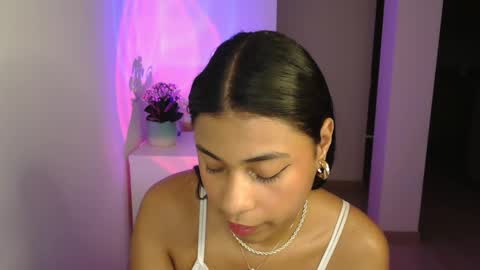 Sofia online show from December 10, 12:17 am